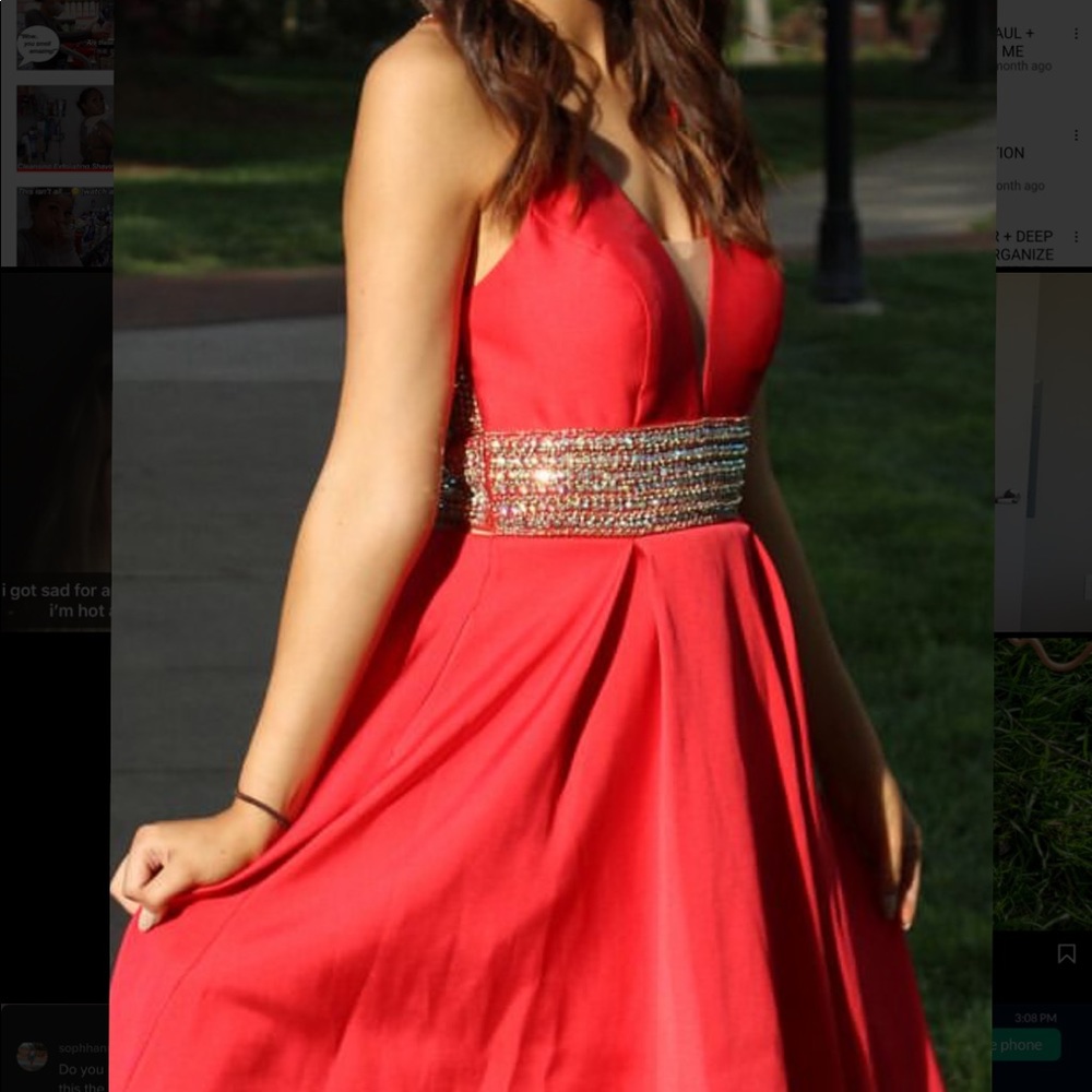 Red prom dress